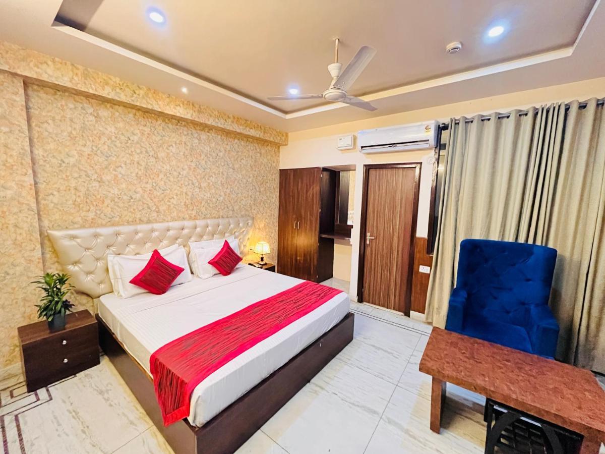 Hotel The Leaf - Gomti Nagar Lucknow Extérieur photo